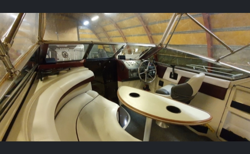 Maxum 2555 SCR-kuva-9